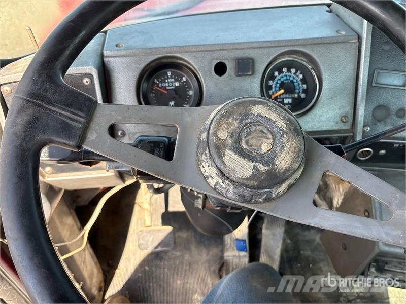 Mack RD600GK Camion malaxeur