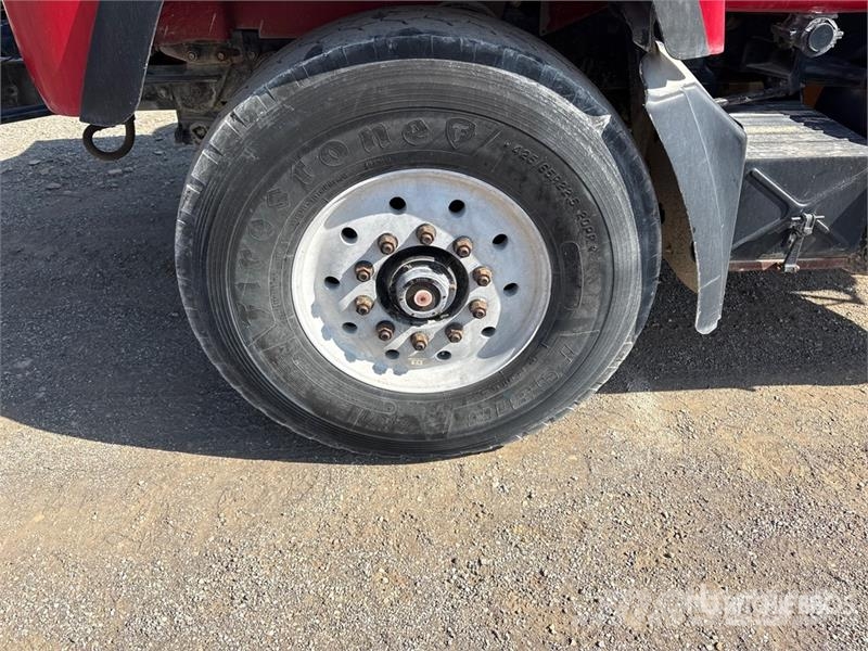 Mack RD600GK Camion malaxeur