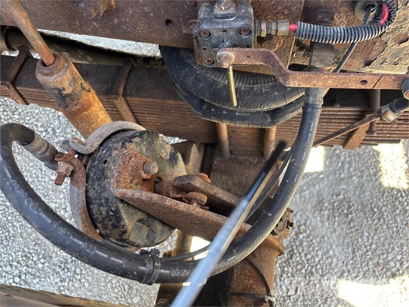 Mack RD688S Kiper tovornjaki