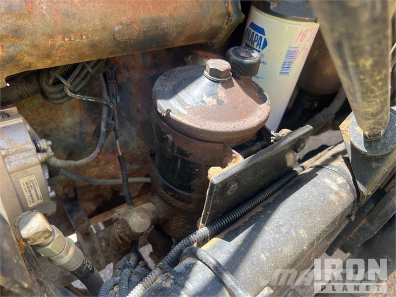 Mack RD688S Tovornjaki za vodo