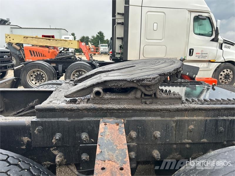 Mack RD688S Trekkvogner
