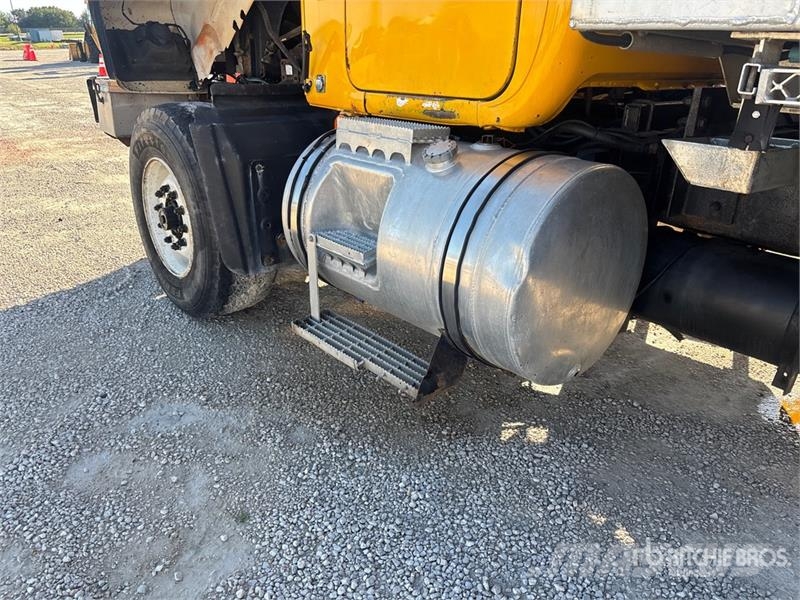 Mack RD688S Kipper