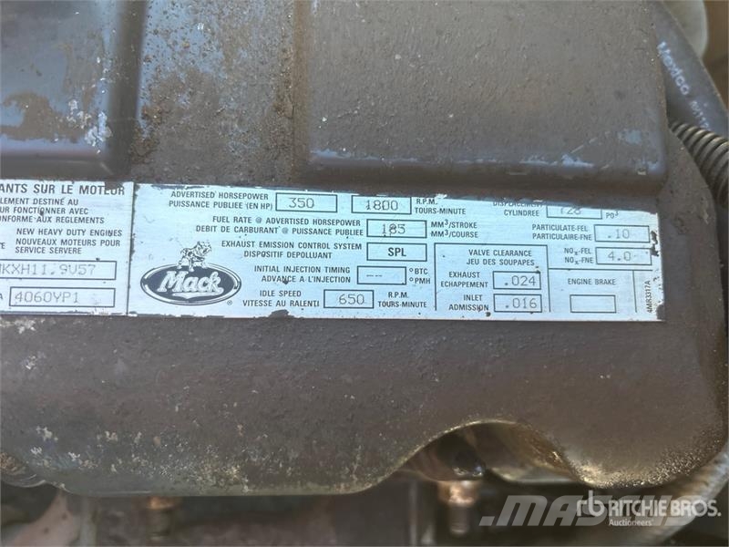 Mack RD688S Tipper trucks