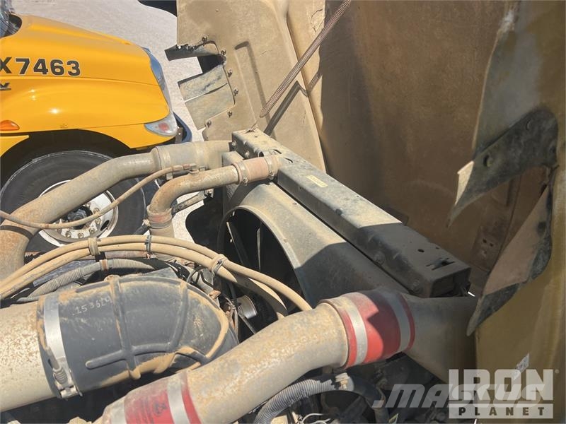 Mack RD688S Tovornjaki za vodo