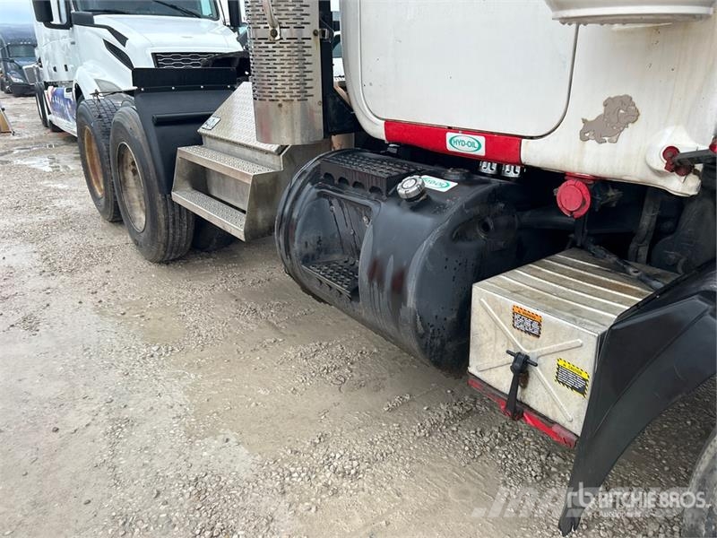 Mack RD688S Trekkvogner