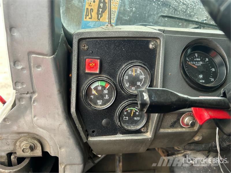 Mack RD688S Trekkvogner