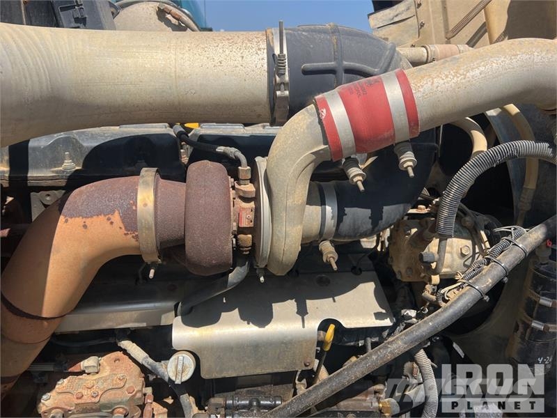 Mack RD688S Tovornjaki za vodo