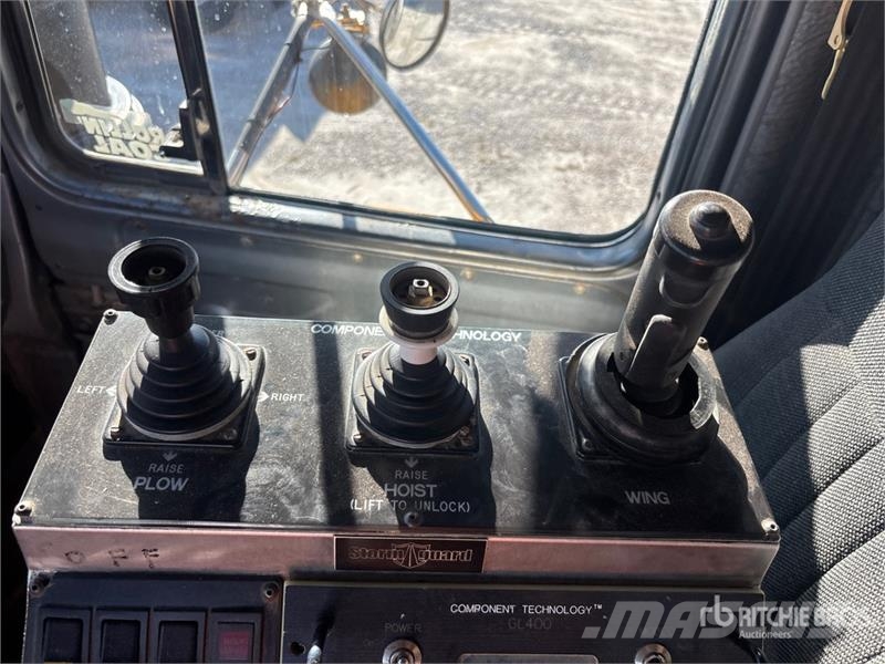 Mack RD688S Kipper