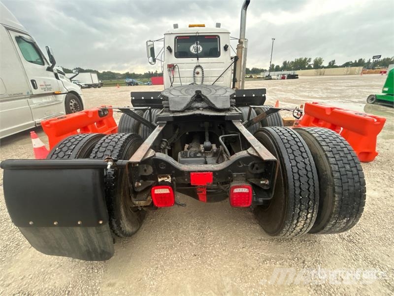 Mack RD688S Trekkvogner