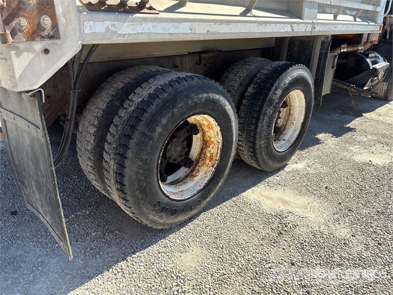 Mack RD688S Tipper trucks