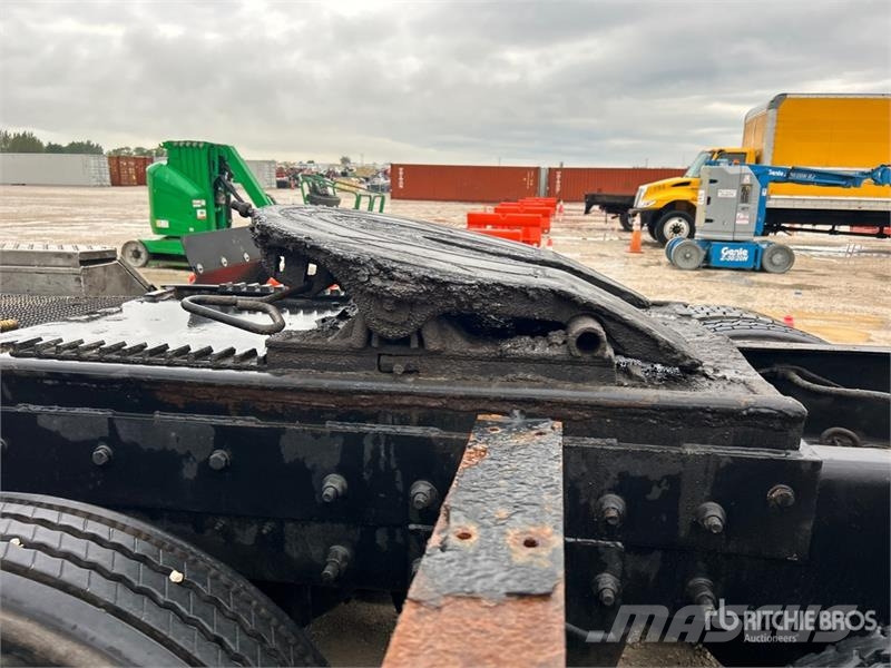 Mack RD688S Trekkvogner