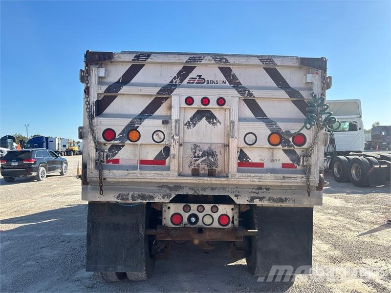 Mack RD688S Kipper