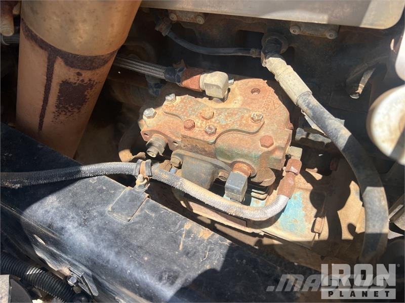 Mack RD688S Tovornjaki za vodo
