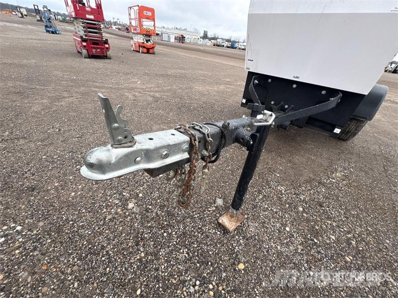 Magnum Pro MDG25IF4 20 kW Mobile Generator Set Generadores diésel