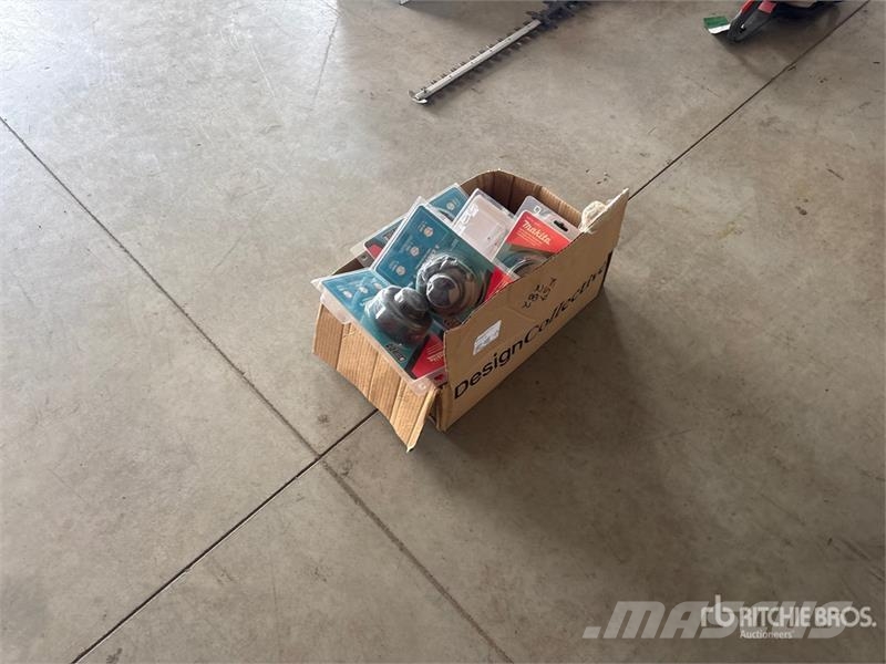 Makita of (9) Makita Trimmer Heads Andere Zubehörteile