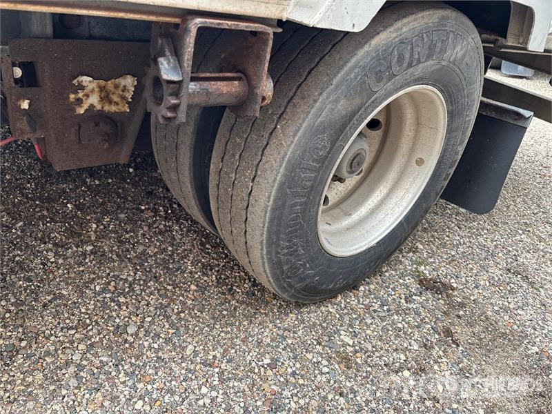 Manac 53 ft T/A Spread Axle Step Deck Trailer Zemie treileri
