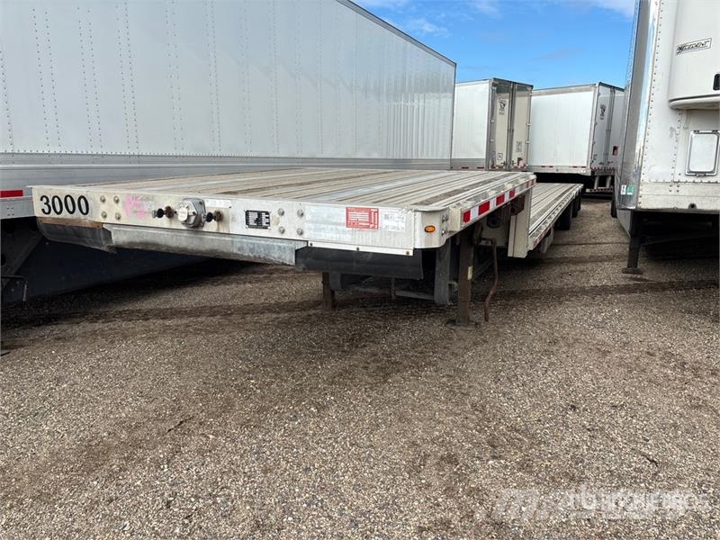 Manac 53 ft T/A Spread Axle Step Deck Trailer Zemie treileri