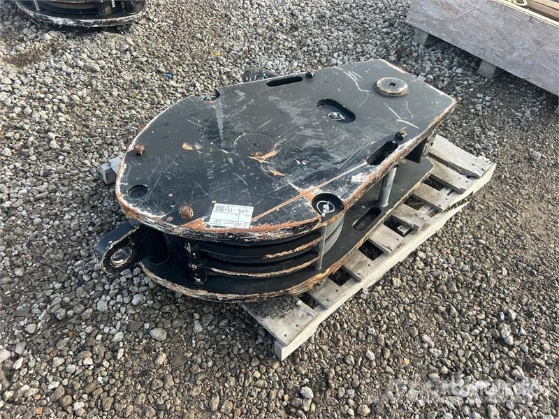 Manitowoc 82.5 ton Load Block Запчасти для кранов