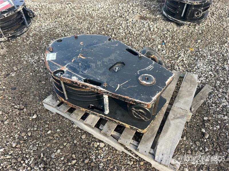 Manitowoc 82.5 ton Load Block Запчасти для кранов