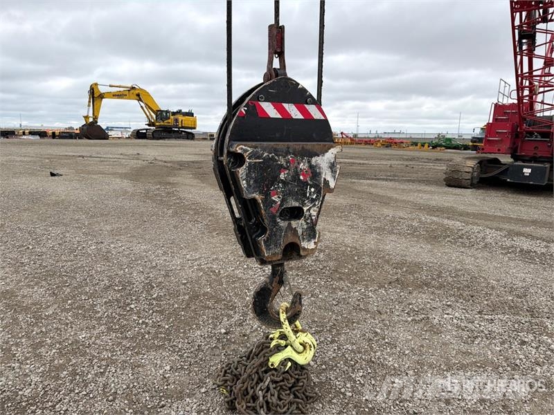 Manitowoc MLC100-1 110 ton Lattice-Boom Crawler Crane Gru cingolate