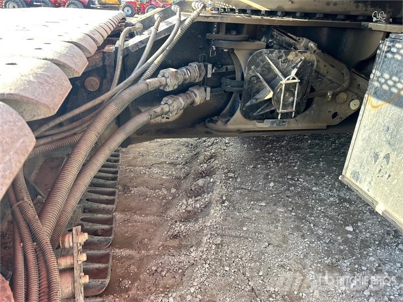 Manitowoc MLC150-1 Series 2 Lattice-Boom Crawler Crane Derik kranovi