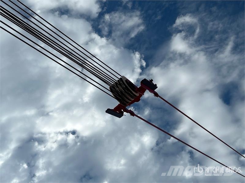 Manitowoc MLC150-1 Series 2 Lattice-Boom Crawler Crane Derik kranovi