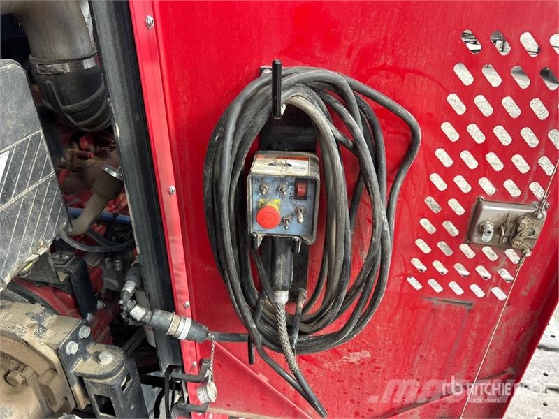 Manitowoc MLC150-1 Series 2 Lattice-Boom Crawler Crane Roomikkraanad