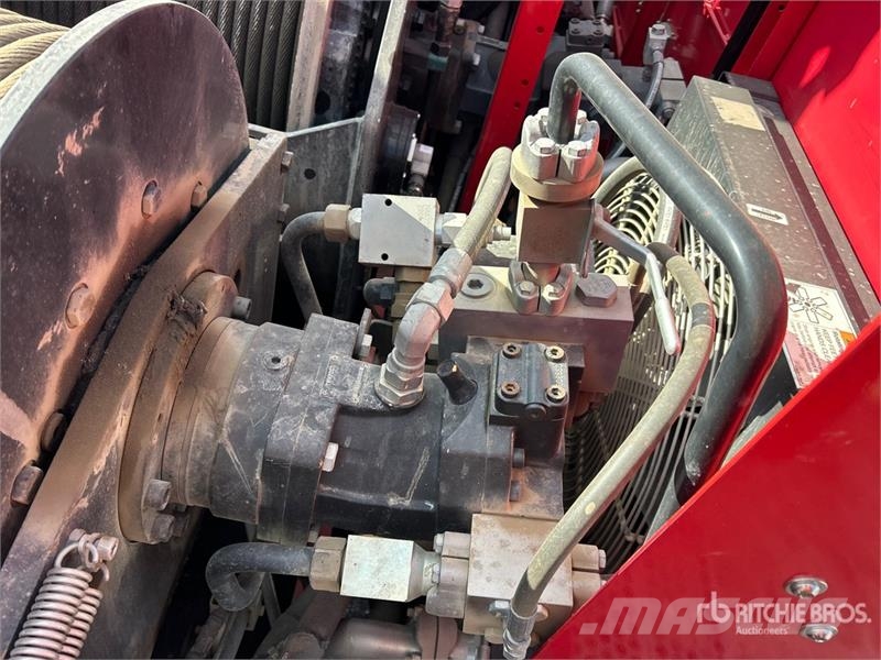 Manitowoc MLC150-1 Series 2 Lattice-Boom Crawler Crane Derik kranovi