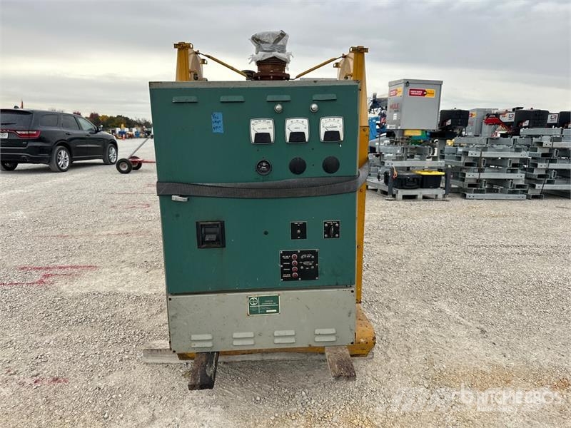 Marathon/Cat 680FDF4271AA W 565 kW Skid-Mounted Ge Diesel Generators