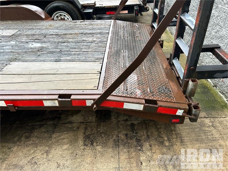 Maurer 20 ft T/A Equipment Trailer Biltransportsläp