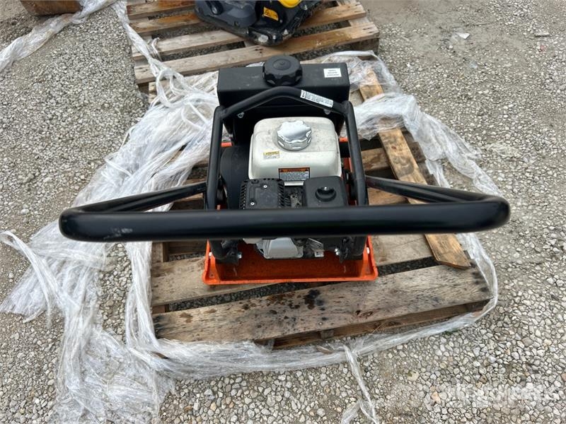 MBW AP3550 Vibratory Plate Compactor Tärylevyt