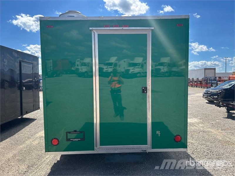  MC. Guber 14 ft 2 in T/A Food Concession Trailer Citas piekabes