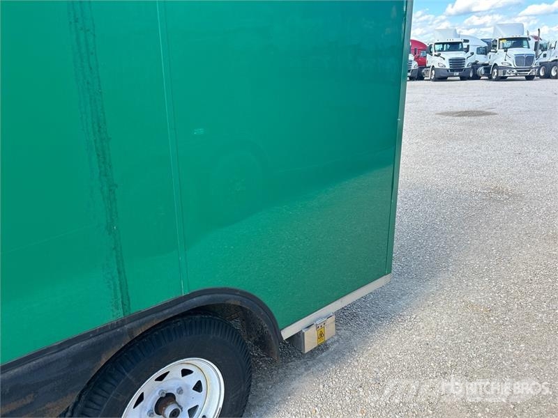  MC. Guber 14 ft 2 in T/A Food Concession Trailer Citas piekabes
