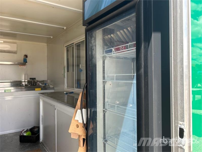  MC. Guber 14 ft 2 in T/A Food Concession Trailer 其他拖车