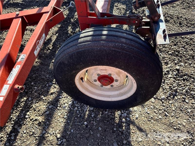 Mcfarlane 20 ft Heavy Harrow 钉齿耙