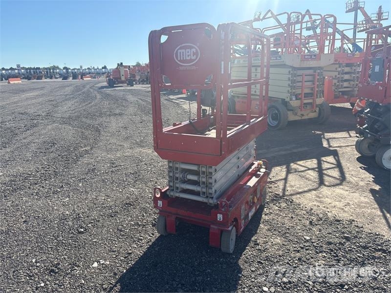 MEC 1330SE Electric Scissor Lift Scissor lifts