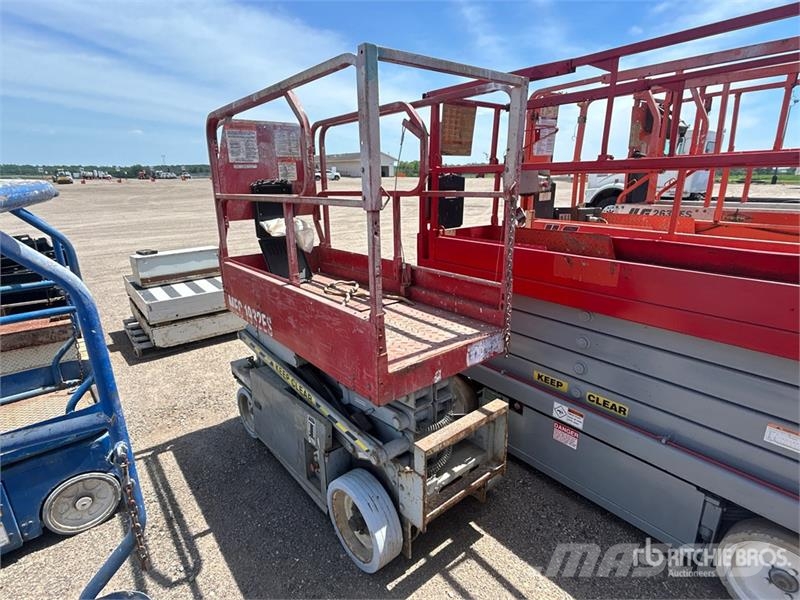 Purchase Mec 1932ES scissor lifts, Bid & Buy on Auction - Mascus