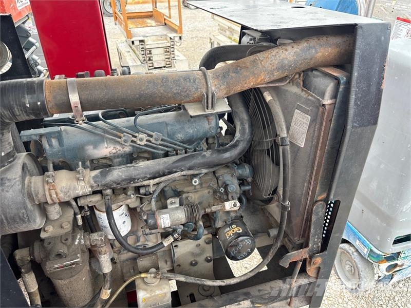 MEC 6092RT 4x4 Diesel Scissor Lift 剪叉式升降机