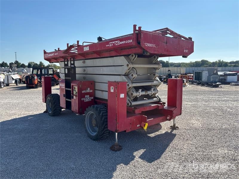 MEC 6092RT 4x4 Diesel Scissor Lift 剪叉式升降机