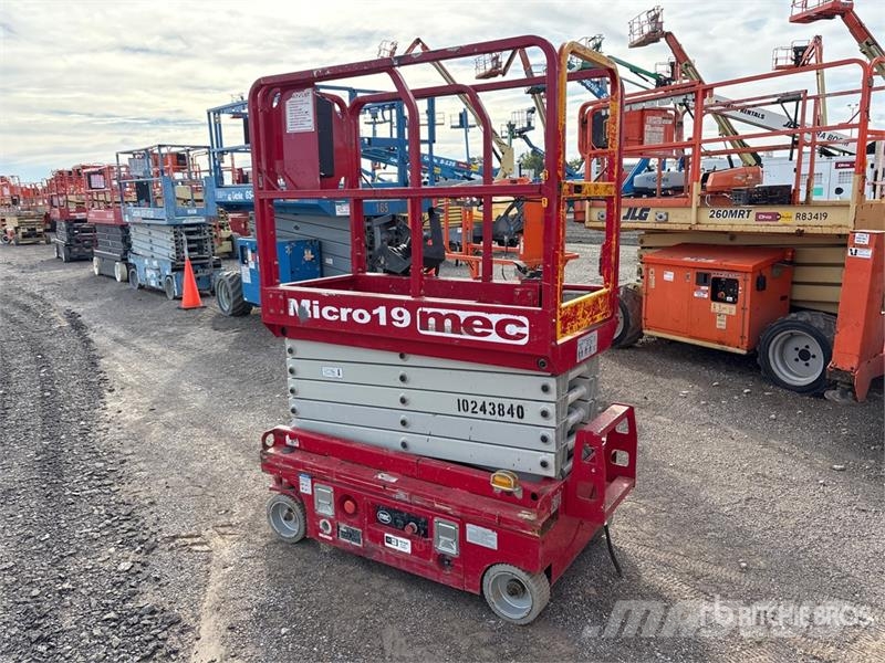 MEC Micro 19 Electric Scissor Lift Scheren-Arbeitsbühnen
