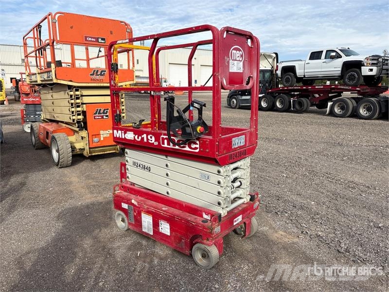 MEC Micro 19 Electric Scissor Lift Scheren-Arbeitsbühnen