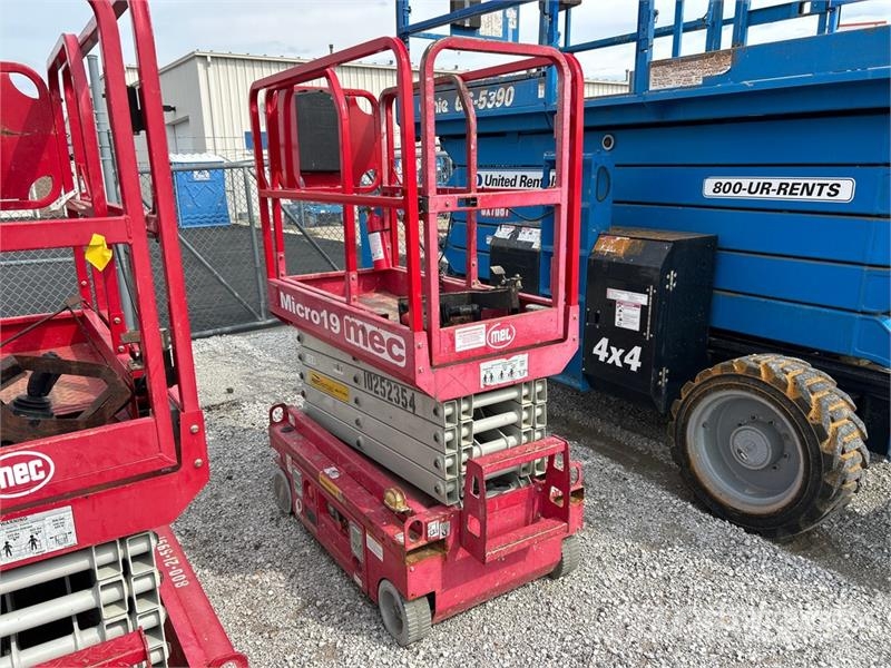 MEC Micro 19 Electric Scissor Lift Šķerveida pacēlāji