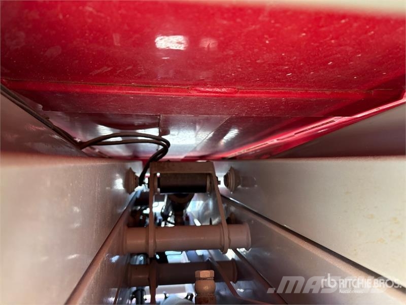 MEC Micro 19 Electric Scissor Lift Scissor lifts