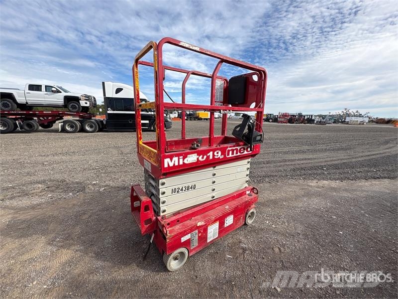 MEC Micro 19 Electric Scissor Lift Scheren-Arbeitsbühnen