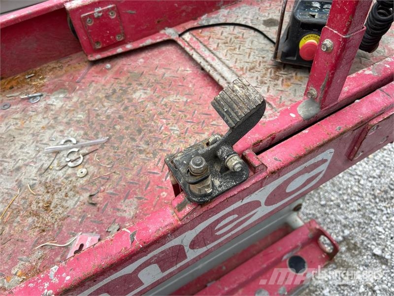 MEC Micro 19 Electric Scissor Lift Šķerveida pacēlāji