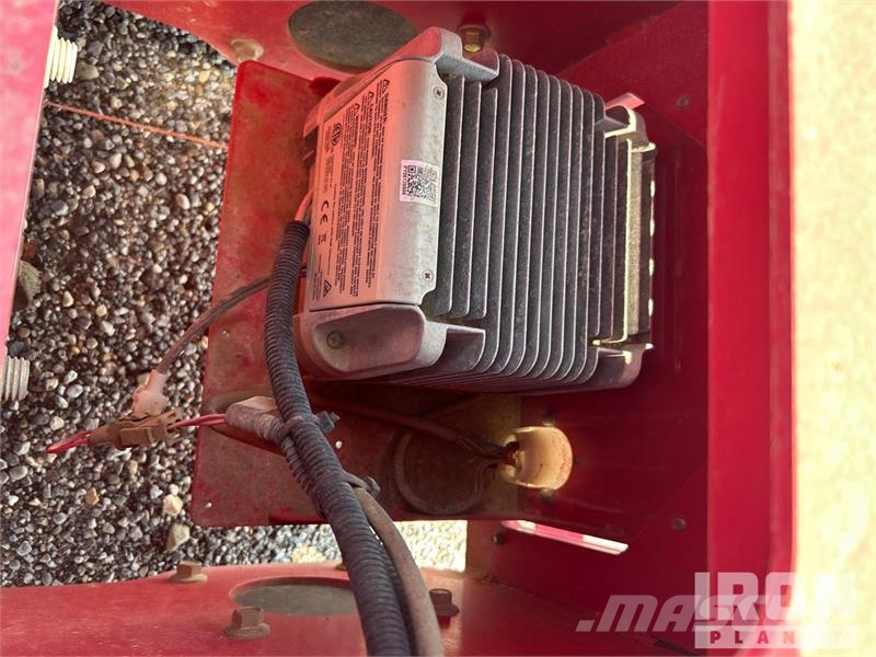MEC Micro26 Electric Scissor Lift Elevadores de tesoura