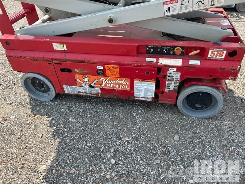 MEC Micro26 Electric Scissor Lift Elevadores de tesoura