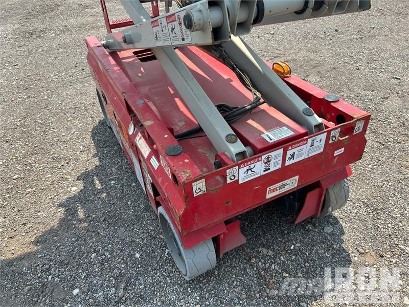 MEC Micro26 Electric Scissor Lift Elevadores de tesoura