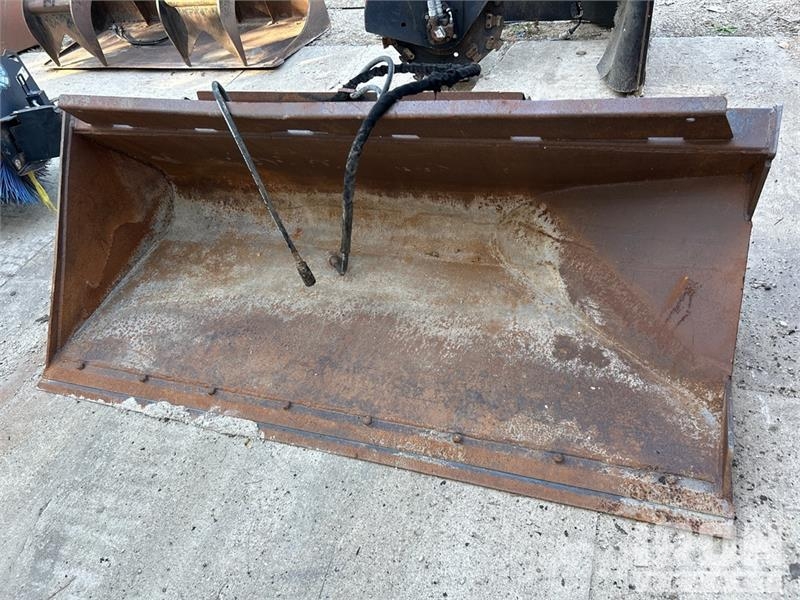 Melecio MC0309 84 in Side Dump Skid Steer Bucket Кофи