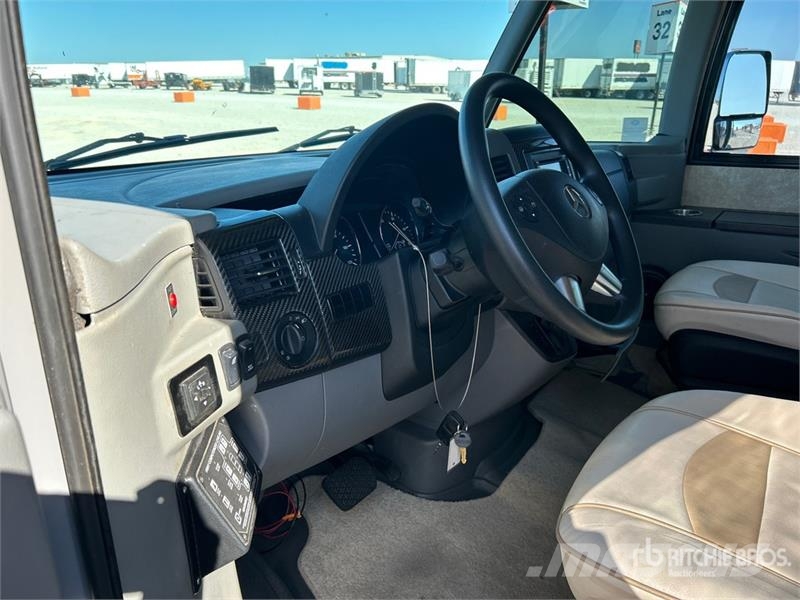 Mercedes-Benz Reyo IMH25Q Motor Home Motorhomes and caravans